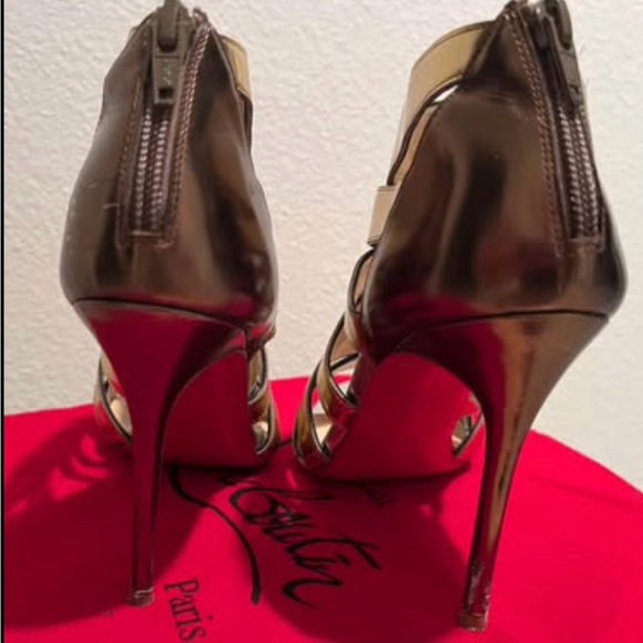 Christian Louboutin Gold Heels with Strappy Design and High Stiletto - Picture 2 of 6